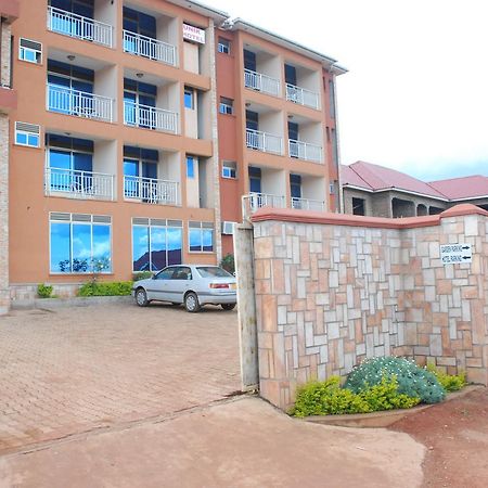 Unik Hotel Kireka Exterior foto