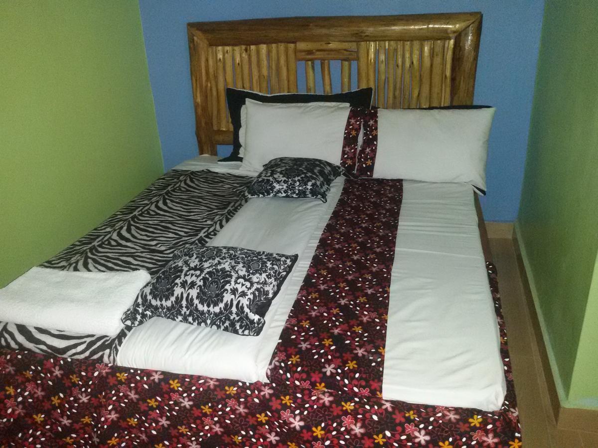 Unik Hotel Kireka Zimmer foto