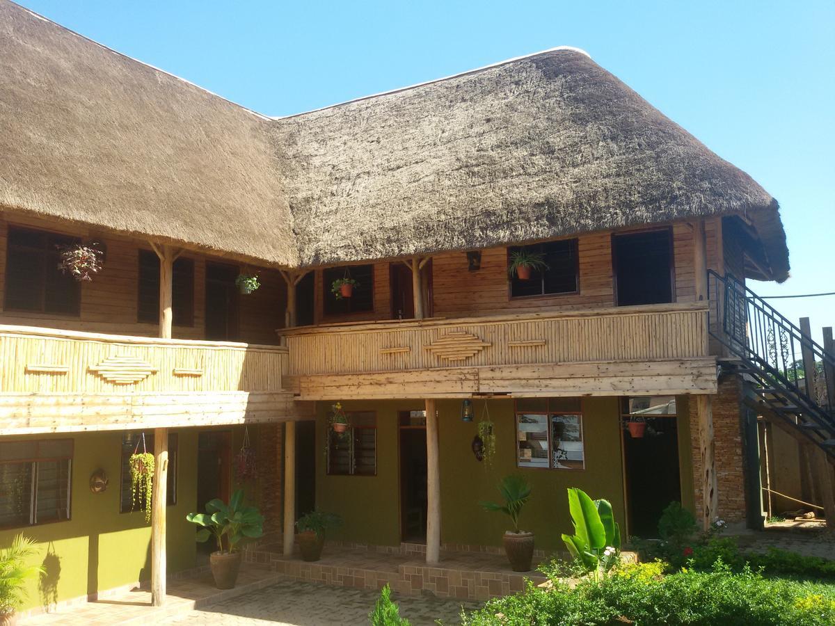 Unik Hotel Kireka Zimmer foto