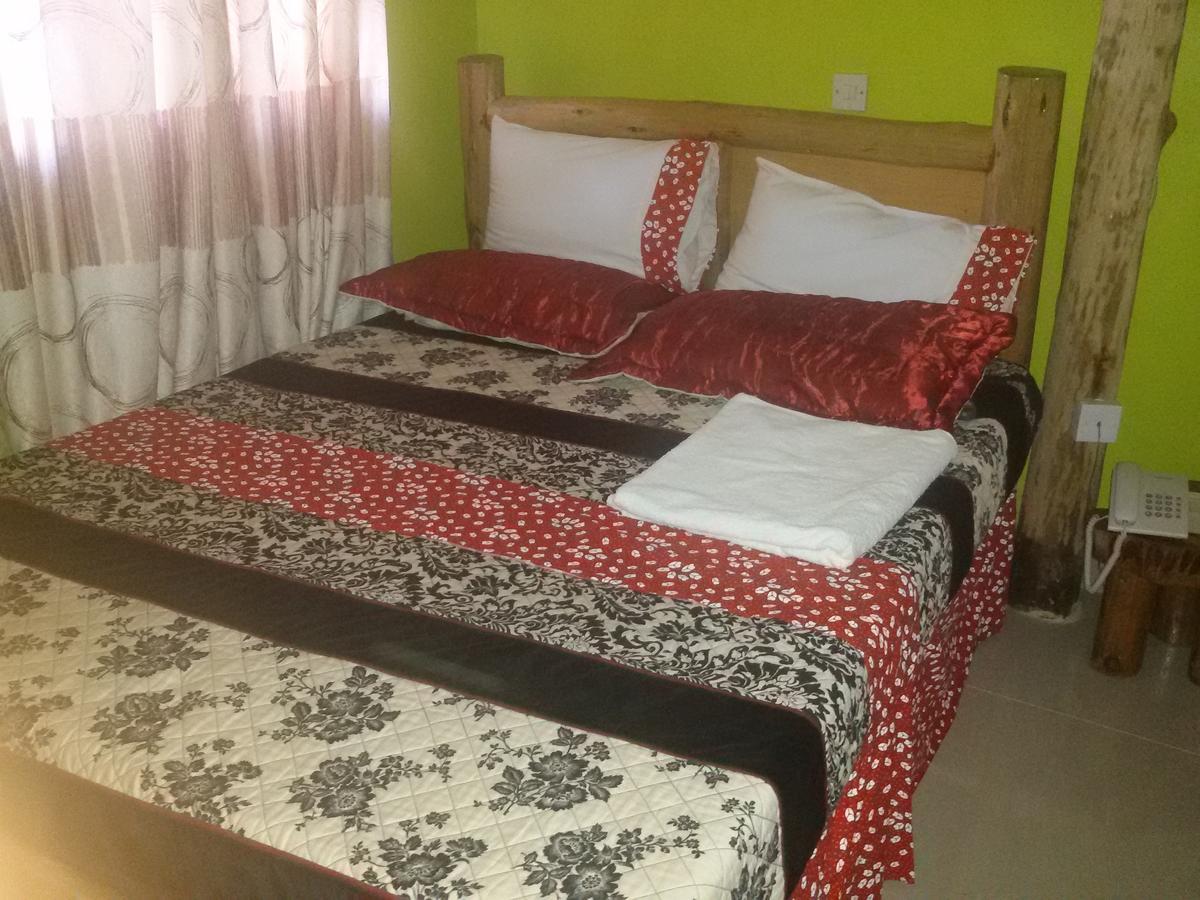 Unik Hotel Kireka Zimmer foto